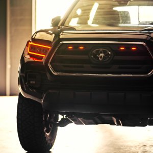 Toyota Tacoma LED Grill Light Kit - ORACLE Lighting - Pre-Runner Style - Tinted Lens - `16-`20